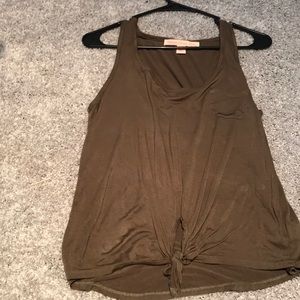 Army green tank